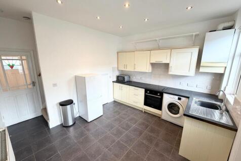 Newcastle Street, Barrow-In-Furness, LA13 photo 3