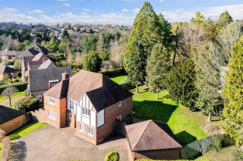 CLAREMOUNT GARDENS, 28 DRONE  (11).jpg