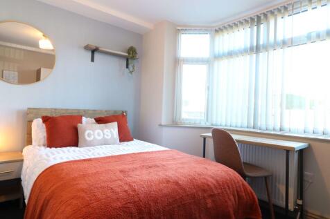 35 st lukes Room 2 .JPG