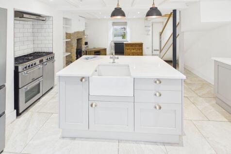 kitchen/open plan living space
