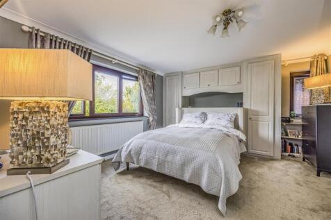2 Woodland View, Horndean-PorticoMarketing-SoldBy-