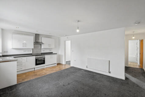 44, 44a, 44b and 44c Hallam Road, New Ollerton, Newmarket, NG22 9TL