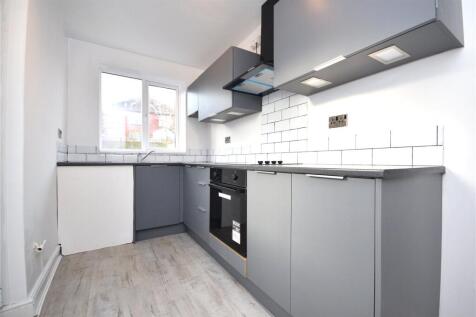 Rooms Lane, Morley, Leeds, West Yorkshire photo 3