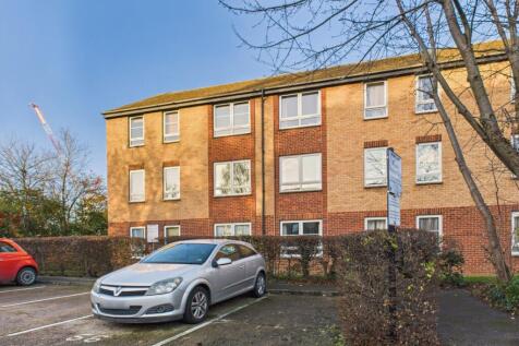 CAM02545G0-PR0534-STILL014