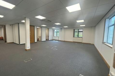 Office to rent Image 4