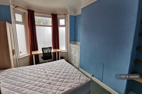 Haydn Avenue, Manchester, M14 photo 5