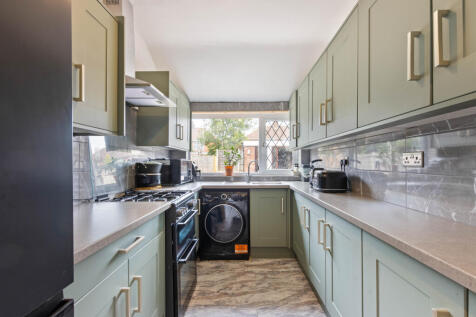 Kitchen (2)