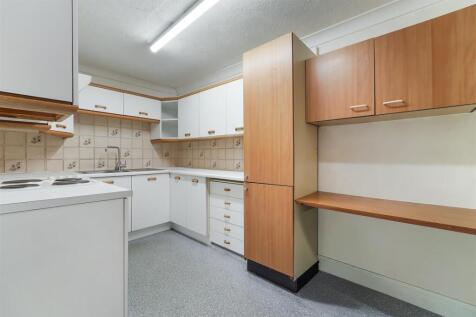 STOKES RIDINGS, FLAT 5 (14).jpg