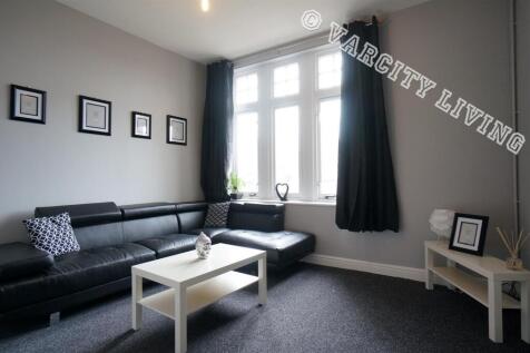 6PlasMeuryn_livingroom3.JPG