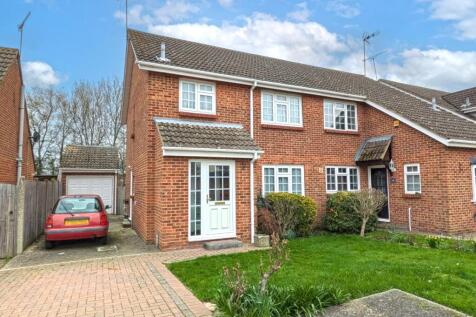Benfleet, SS7 - property photo