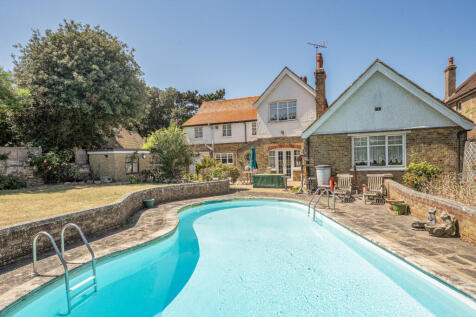 Rear garden and pool area