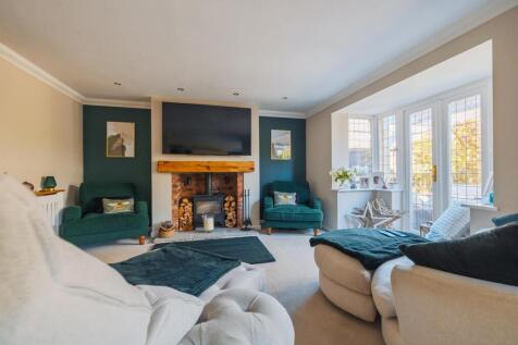 11 Reins Croft-23.jpg