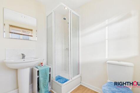 En Suite Shower Room