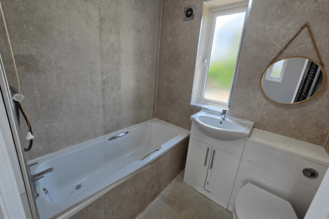 Hollybush Lane, Wolverhampton, WV4 4JJ photo 5