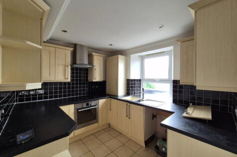 West Street, Tavistock, PL19 8AN photo 4