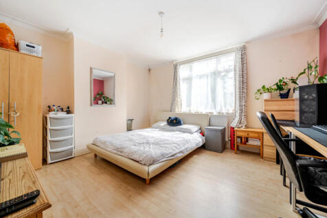 1330801-18-688205...