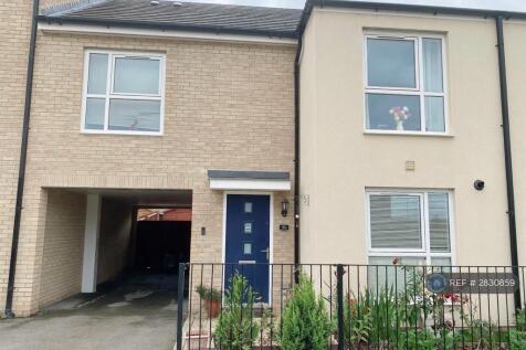 House Front With Car Port