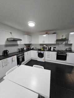 Eccles Old Road, Salford photo 4