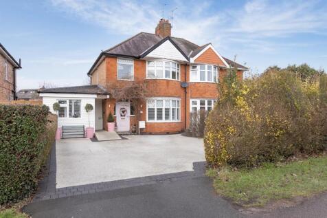 81 Lutterworth Road