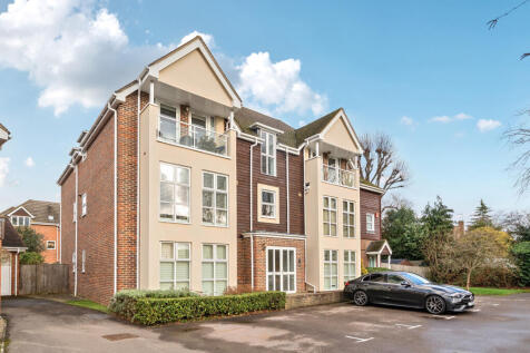 1401890-5-696f7b8...