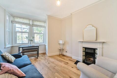 London, W6 - property photo