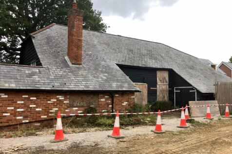 Blandford Cottage South, Vale Croft Woods, Shoe Lane, Farnborough, Hampshire, GU11 2HE