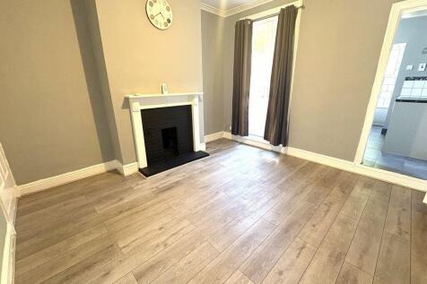 Johnson Road, Erdington, Birmingham, B23 6PU photo 4