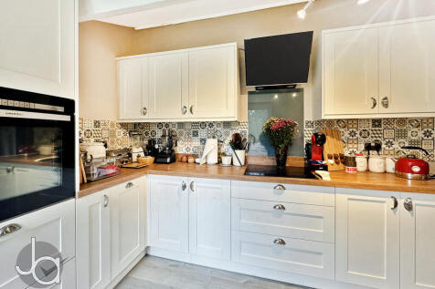 20251002_16045758...