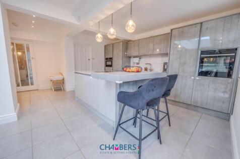 Kitchen/Diner/Family Room