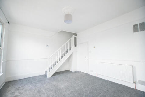 Flat, 231 Holderness Road, Kingston Upon Hull, City Of Kingston Upon Hull photo 4