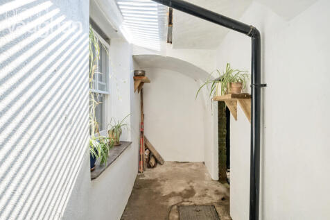 Front Outside Space