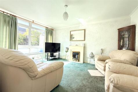 Living Room Photo 2
