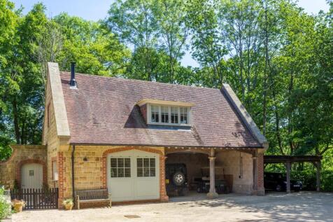 Garage Flat