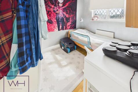 CAM03785G0-PR0302-ST