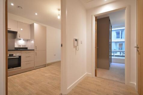 Kitchen/ Living Room