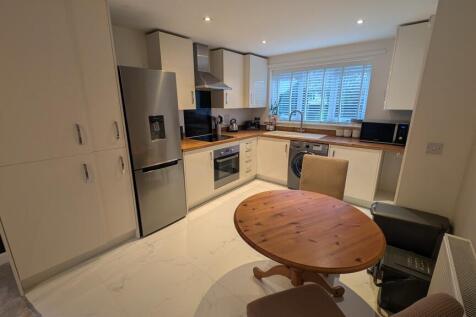 PXL_20251208_1428238