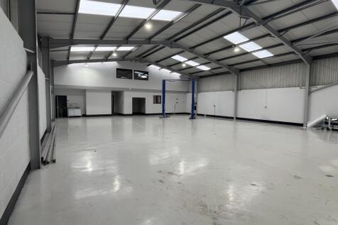 Warehouse to rent Image 4