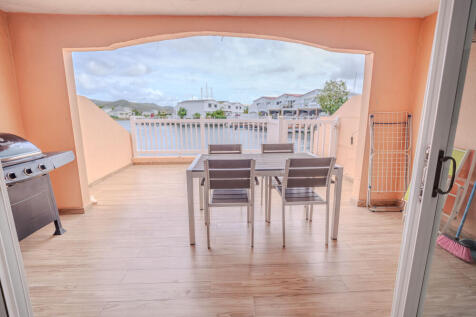 Terrace &amp; View