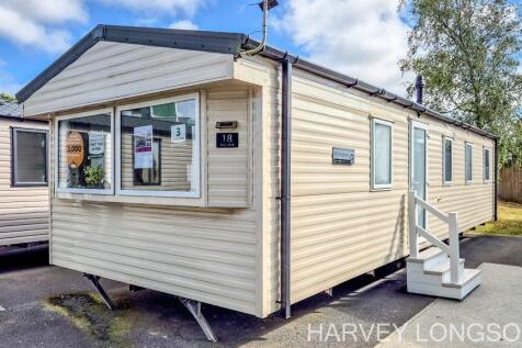 Exterior of Willerby Etchingham holiday caravan at