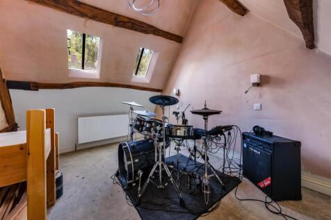 Potential Guest/Teenage Suite (Partially Completed