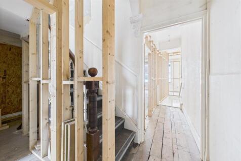 15 Eastover, Bridgwater, Somerset TA6 5AG | Freeho