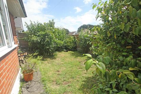 Front garden.jpg