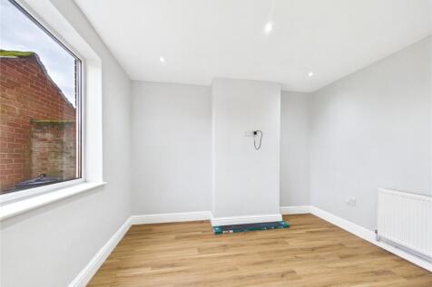 Clacton Road, Wix, Manningtree, CO11 photo 3