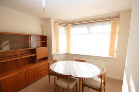4 Front Room 6.JPG