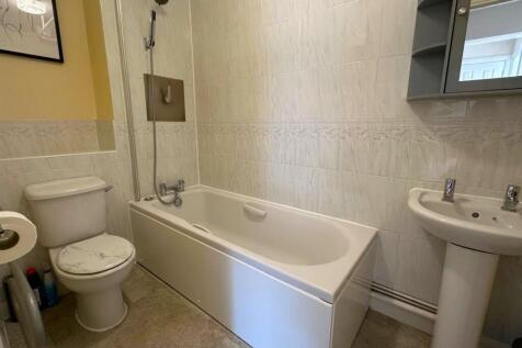 Bathroom.jpeg