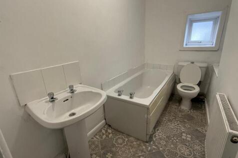 Bathroom.jpeg