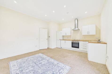 261 Glasgow Road, Hamilton photo 3