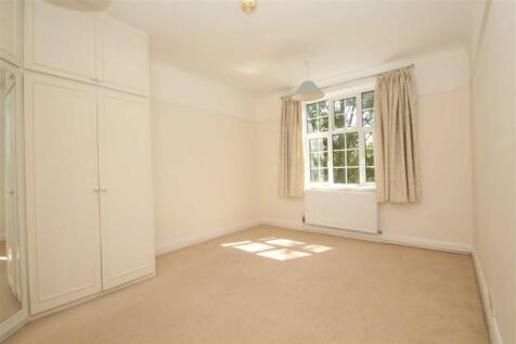 Kew Road, Kew photo 4