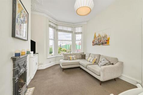 Eden_Harper_-_Horsford__London_SW2_5BP_17.JPG