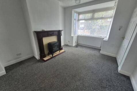 70 Ormerod Road photo 3
